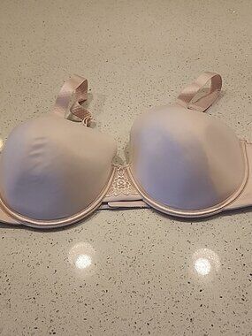 Vanity Fair Bra 44C Pale Pink Underwire Lined 76380